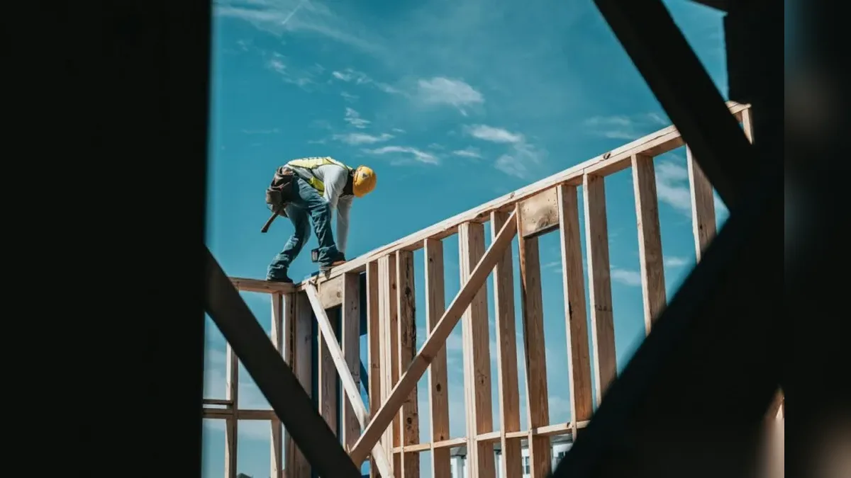 b2 real estate agent construction site 1 Best AI Agent for Real Estate: Tools Ranked by Lane (2026)