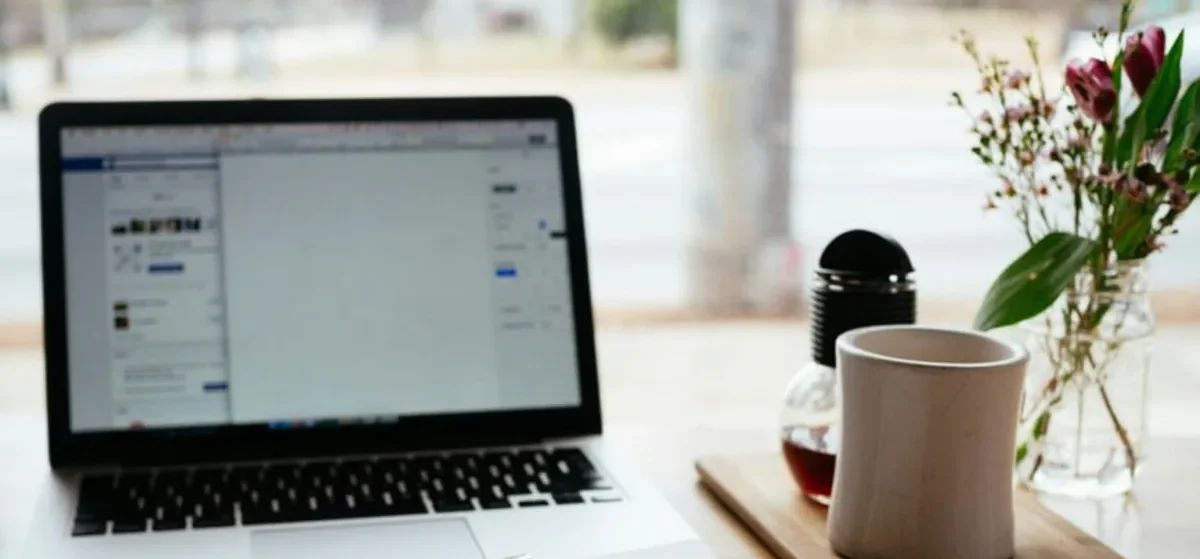 Tracking which AI search answers cite a brand across ChatGPT, Perplexity and Google AI Mode