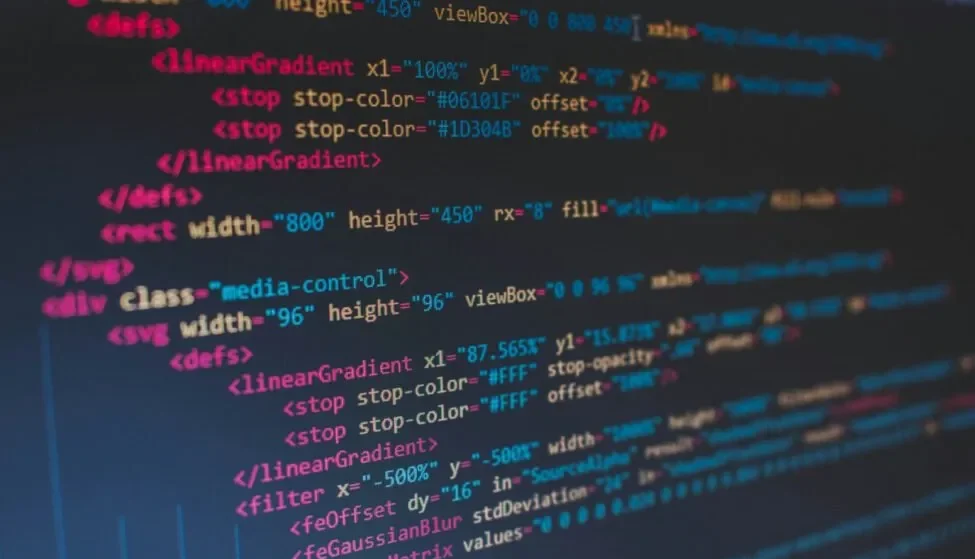 Reviewing results from tools competitor benchmarking AI generated answers