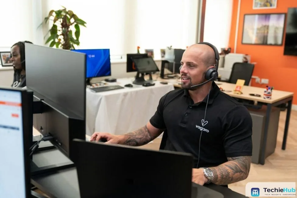 Support agent on a headset using agent assist, one of the best AI tools for support cost reduction, surfacing knowledge base answers live